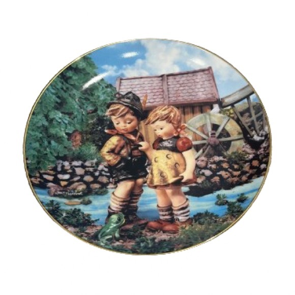 Danbury Mint 1992 Collector's Hummel Plate HELLO DOWN THERE Little‎ Companions - Picture 2 of 6
